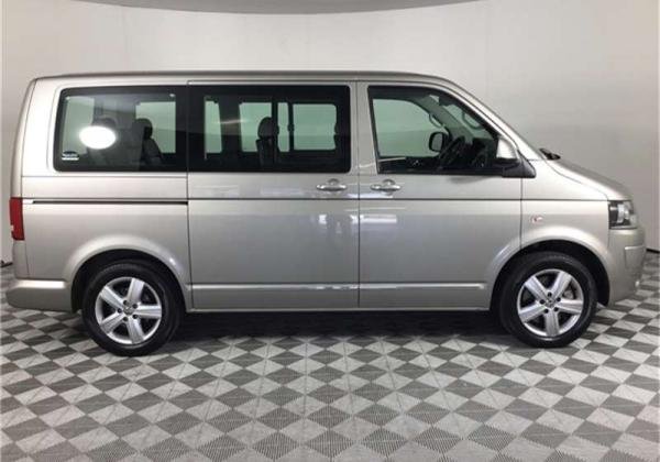 2013 VW Caravelle