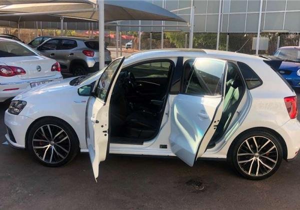 2017 VW Polo GTI auto