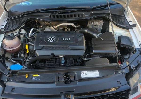 2017 VW Polo GTI auto