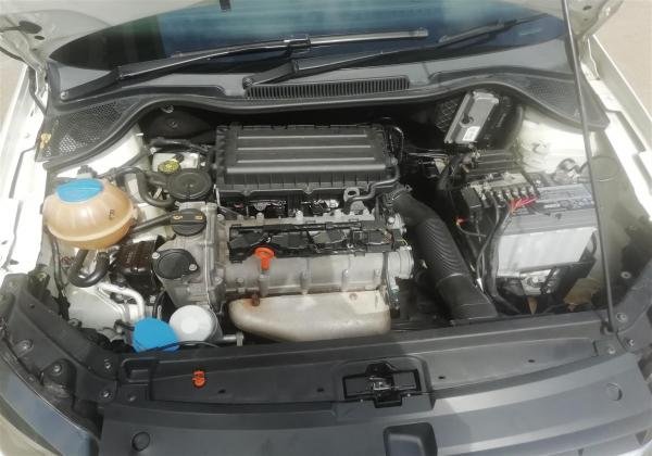 VW Polo 6 Sedan 2013