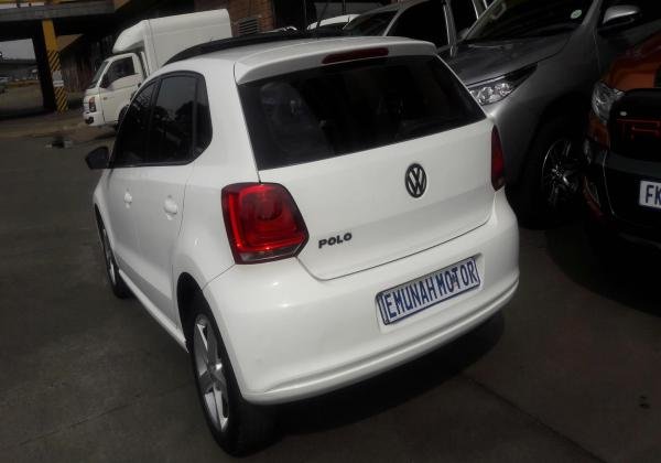 VW POLO6 2014