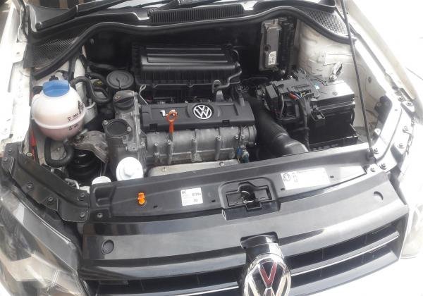 VW POLO6 2014