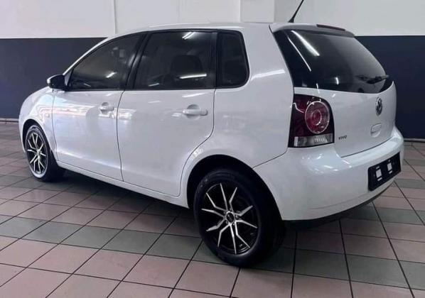 2016 VOLKSWAGEN POLO VIVO
