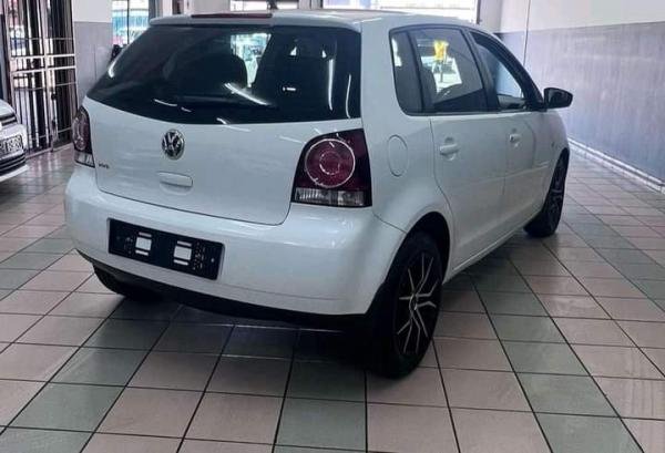 2016 VOLKSWAGEN POLO VIVO
