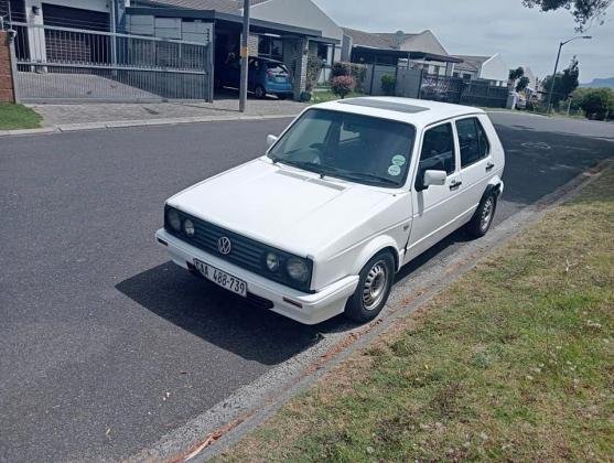 R500 Per Month :  2004 VW CITI GOLF SPORT