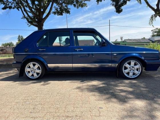 R1333 Per Month : 2010 VW CITI GOLF MK1  (Limited Edition)